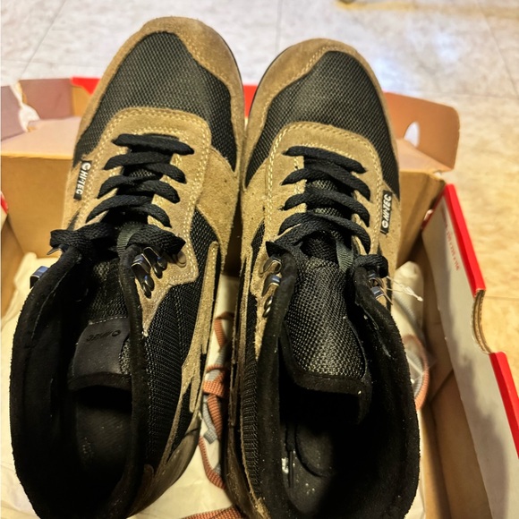 Hi-Tec Sierra Lite Hiking Boots - Picture 3 of 6